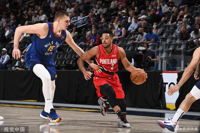 门俱乐部中 门俱乐部中